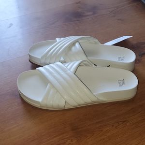 Time and Tru white sandals brand new